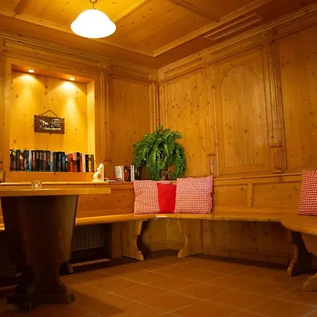 Bavaria Dream Hotel 3*